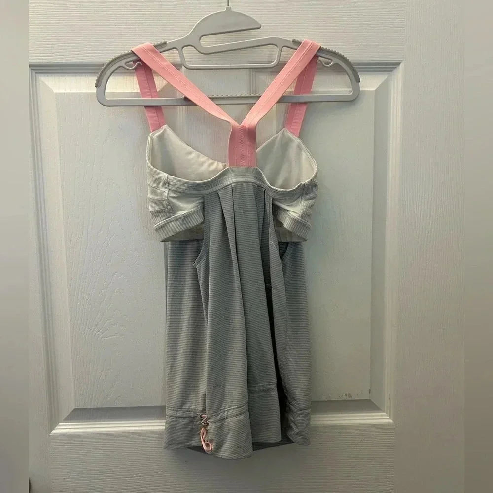 ! Lululemon racer back top with drawstring
